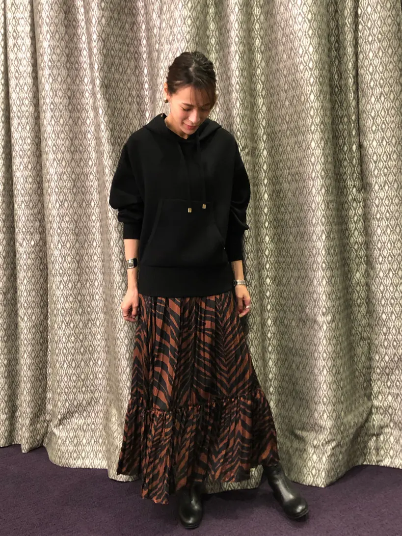 ORIGINATED IN GRACE CONTINENTAL 亀田 未希 コーディネート画像