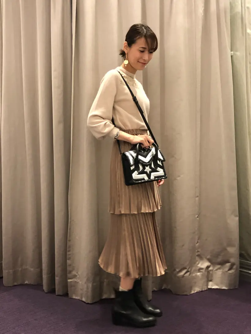 ORIGINATED IN GRACE CONTINENTAL 亀田 未希 コーディネート画像