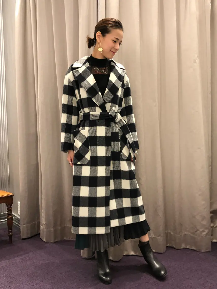 ORIGINATED IN GRACE CONTINENTAL 亀田 未希 コーディネート画像