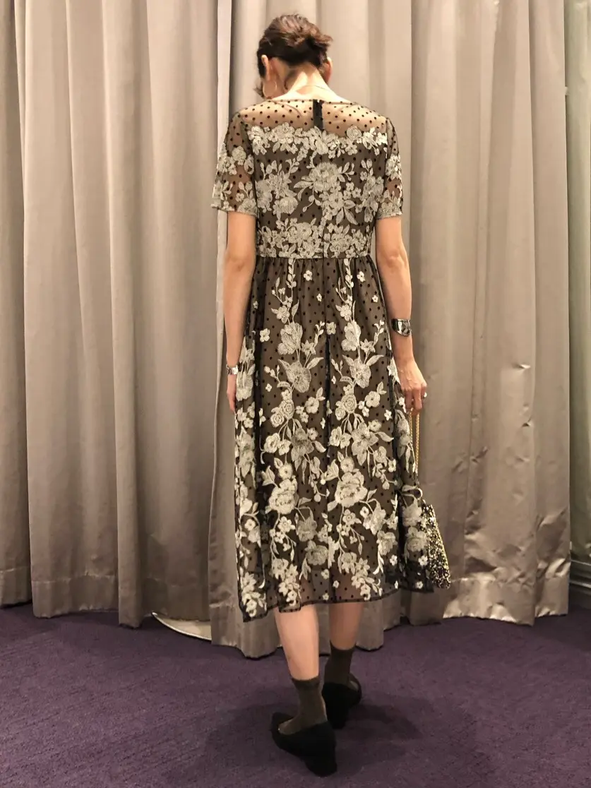 ORIGINATED IN GRACE CONTINENTAL 亀田 未希 コーディネート画像