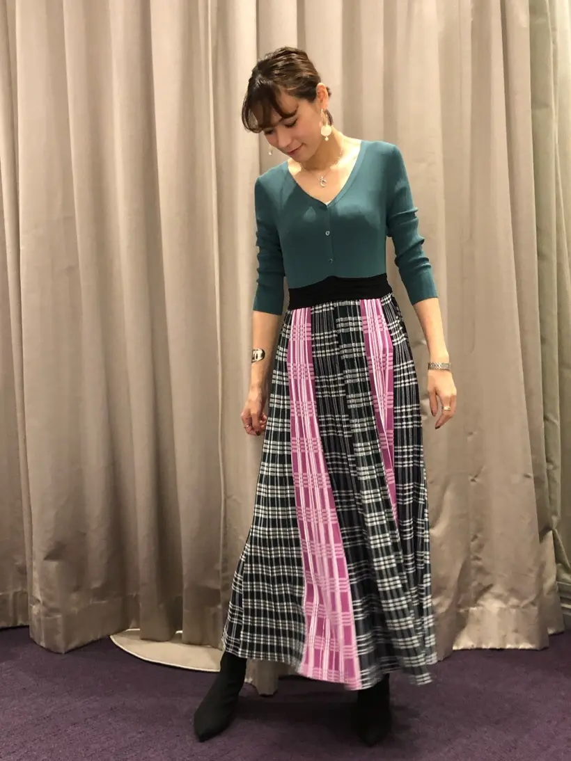 ORIGINATED IN GRACE CONTINENTAL 亀田 未希 コーディネート画像