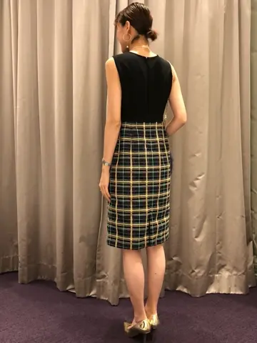 ORIGINATED IN GRACE CONTINENTAL 亀田 未希 コーディネート画像