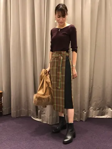 ORIGINATED IN GRACE CONTINENTAL 亀田 未希 コーディネート画像