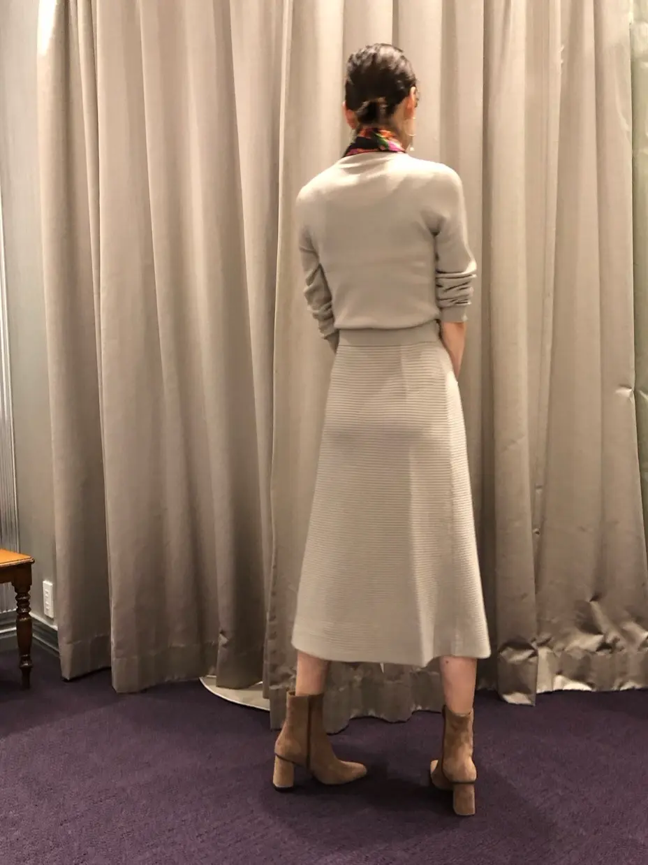 ORIGINATED IN GRACE CONTINENTAL 亀田 未希 コーディネート画像