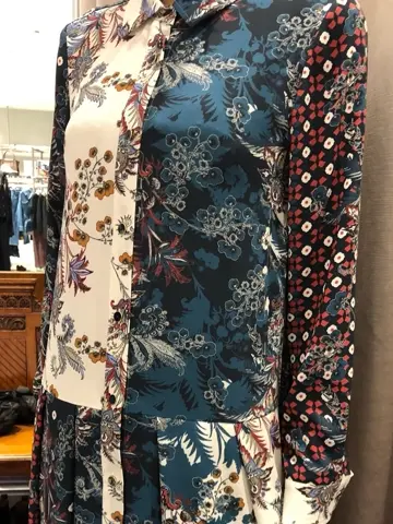 ORIGINATED IN GRACE CONTINENTAL 亀田 未希 コーディネート画像