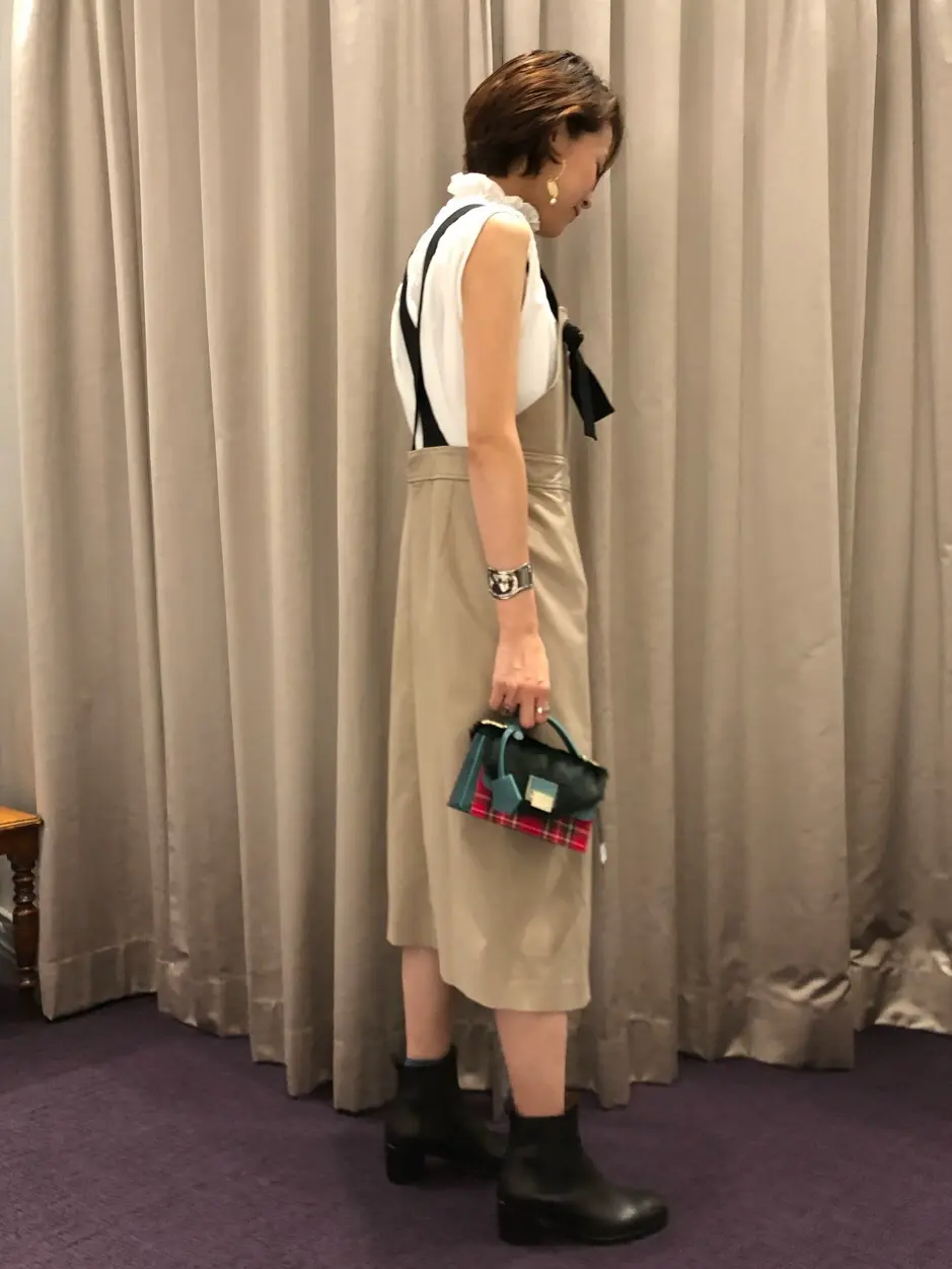 ORIGINATED IN GRACE CONTINENTAL 亀田 未希 コーディネート画像