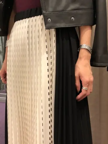 ORIGINATED IN GRACE CONTINENTAL 亀田 未希 コーディネート画像