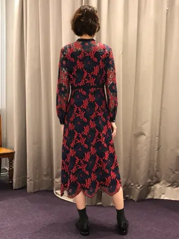 ORIGINATED IN GRACE CONTINENTAL 亀田 未希 コーディネート画像