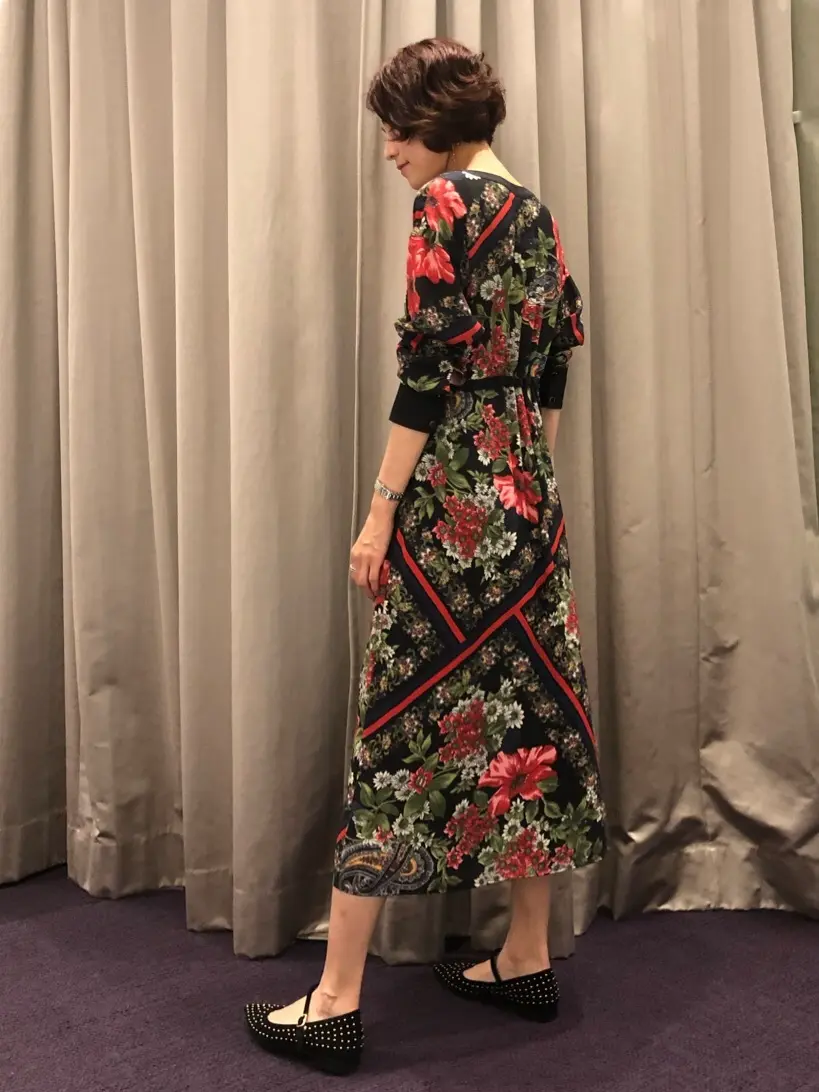 ORIGINATED IN GRACE CONTINENTAL 亀田 未希 コーディネート画像