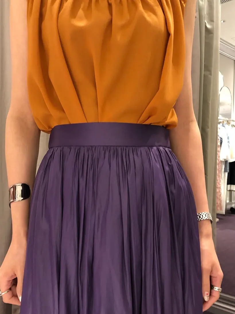 ORIGINATED IN GRACE CONTINENTAL 亀田 未希 コーディネート画像