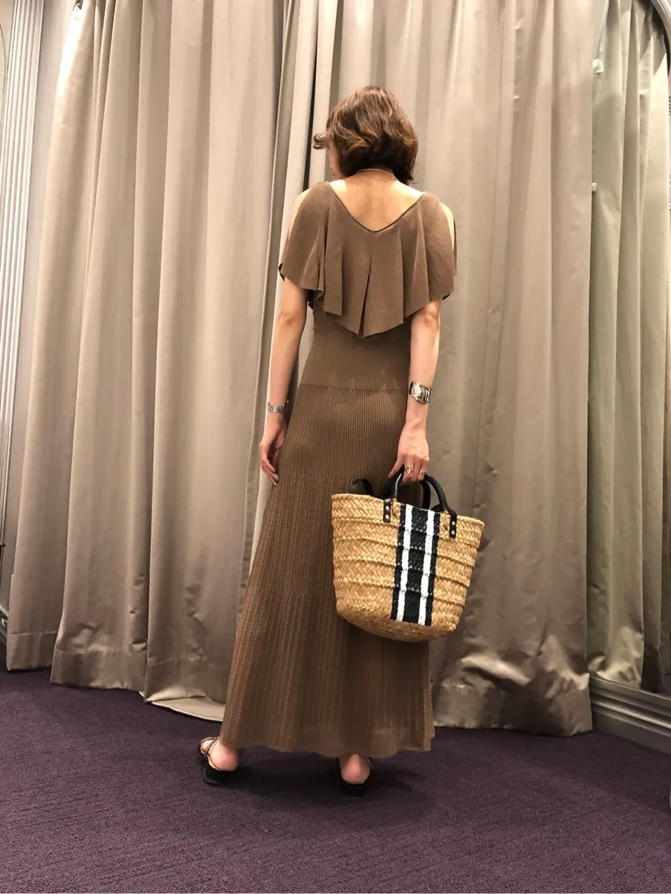 ORIGINATED IN GRACE CONTINENTAL 亀田 未希 コーディネート画像