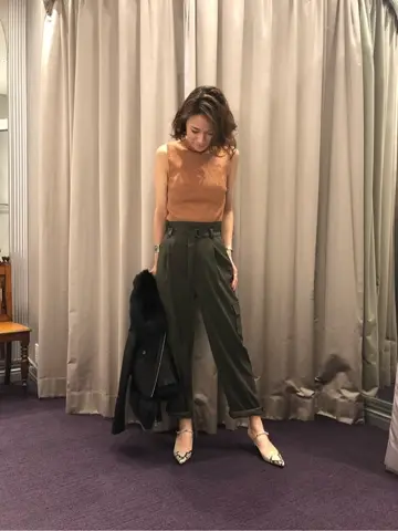 ORIGINATED IN GRACE CONTINENTAL 亀田 未希 コーディネート画像