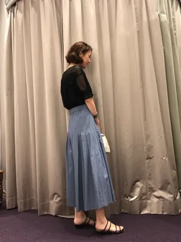 ORIGINATED IN GRACE CONTINENTAL 亀田 未希 コーディネート画像