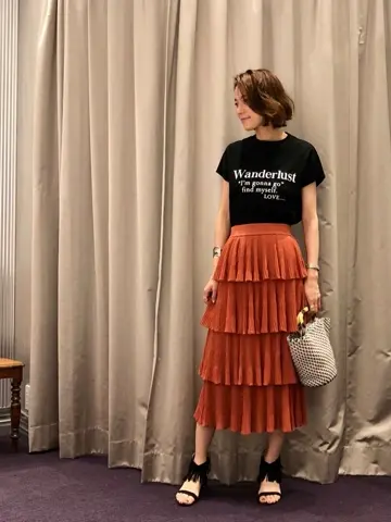 ORIGINATED IN GRACE CONTINENTAL 亀田 未希 コーディネート画像