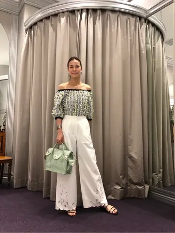 ORIGINATED IN GRACE CONTINENTAL 亀田 未希 コーディネート画像