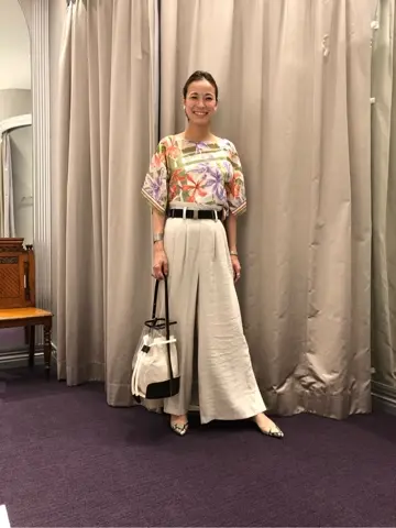 ORIGINATED IN GRACE CONTINENTAL 亀田 未希 コーディネート画像