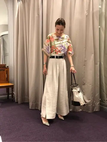 ORIGINATED IN GRACE CONTINENTAL 亀田 未希 コーディネート画像