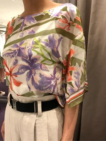 ORIGINATED IN GRACE CONTINENTAL 亀田 未希 コーディネート画像