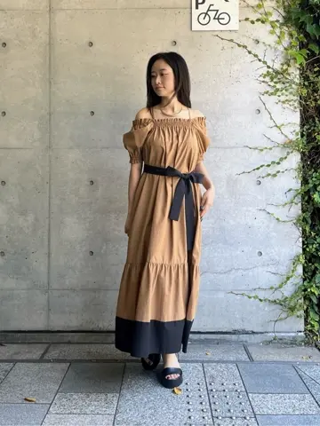 ORIGINATED IN GRACE CONTINENTAL Moe コーディネート画像