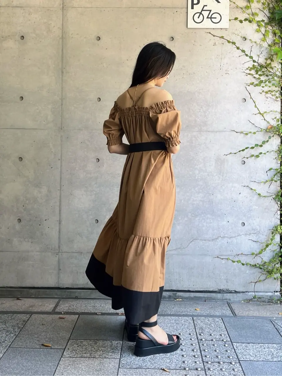 ORIGINATED IN GRACE CONTINENTAL Moe コーディネート画像