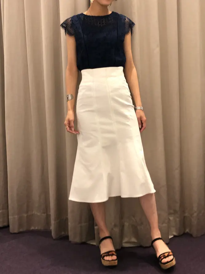 ORIGINATED IN GRACE CONTINENTAL 亀田 未希 コーディネート画像