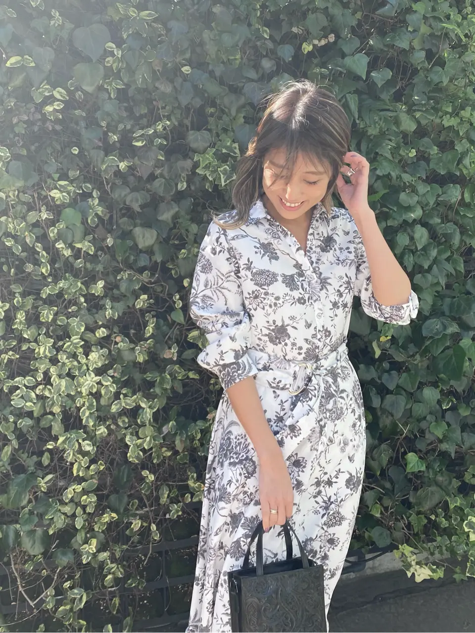 ORIGINATED IN GRACE CONTINENTAL yukimi yonee コーディネート画像