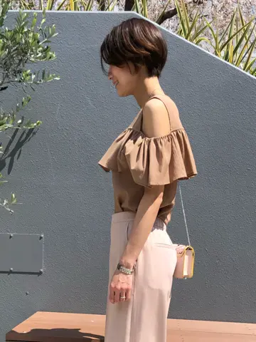 ORIGINATED IN GRACE CONTINENTAL 亀田 未希 コーディネート画像