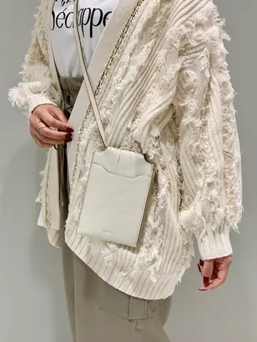 ORIGINATED IN GRACE CONTINENTAL 小笠原　春菜 コーディネート画像