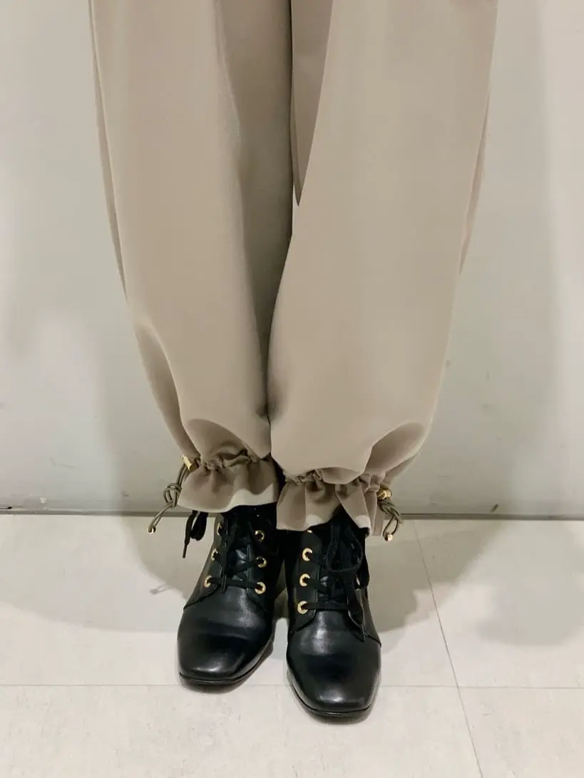 ORIGINATED IN GRACE CONTINENTAL 小笠原　春菜 コーディネート画像