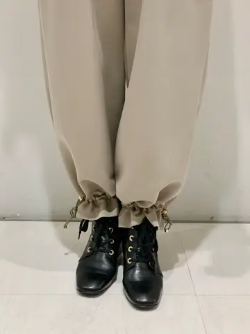 ORIGINATED IN GRACE CONTINENTAL 小笠原　春菜 コーディネート画像