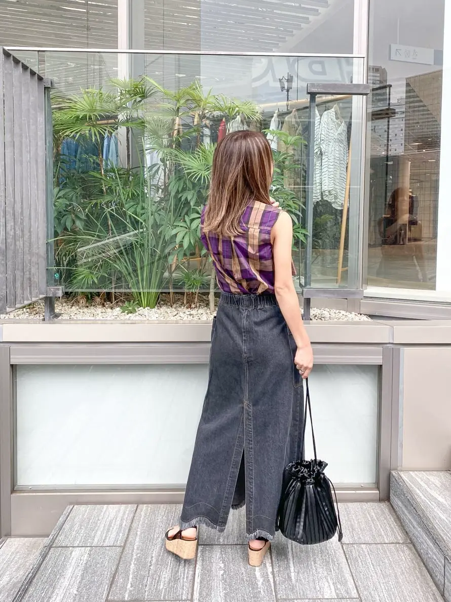 ORIGINATED IN GRACE CONTINENTAL yukimi yonee コーディネート画像