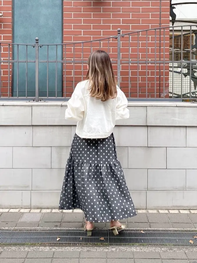 ORIGINATED IN GRACE CONTINENTAL yukimi yonee コーディネート画像