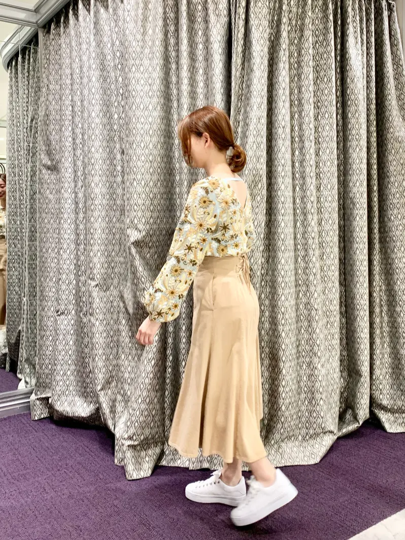 ORIGINATED IN GRACE CONTINENTAL eri コーディネート画像