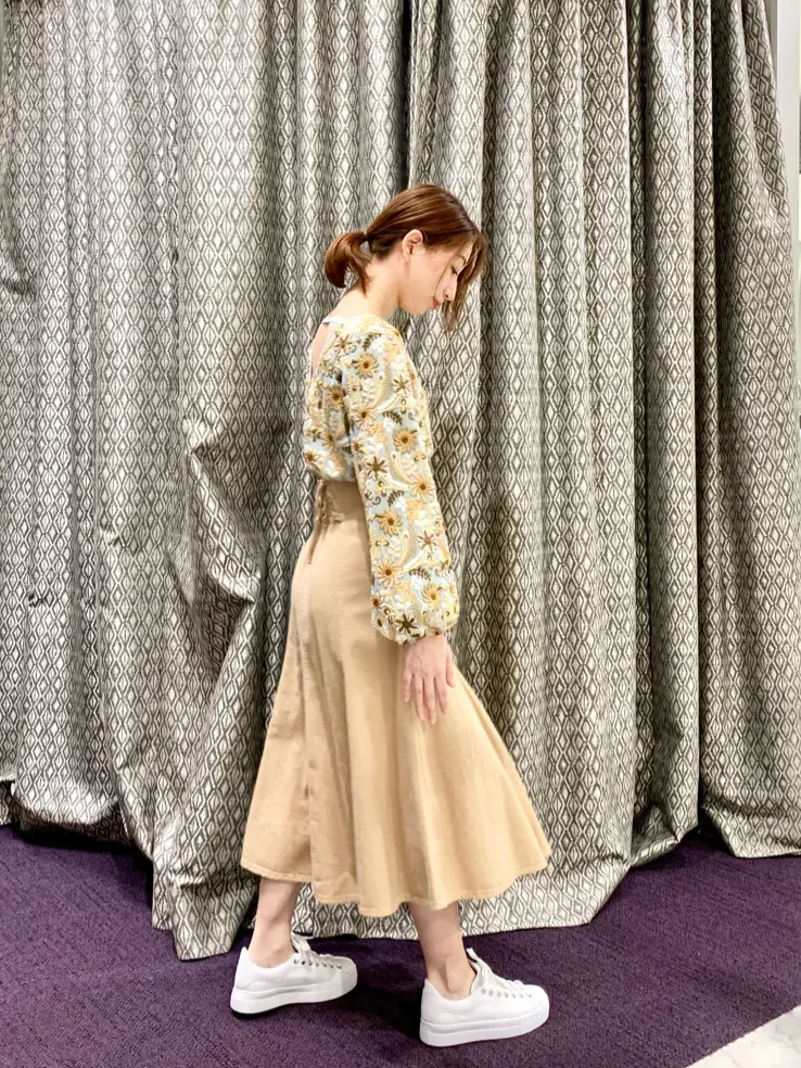 ORIGINATED IN GRACE CONTINENTAL eri コーディネート画像