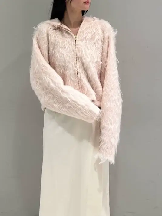 ORIGINATED IN GRACE CONTINENTAL 髙田　美衣 コーディネート画像