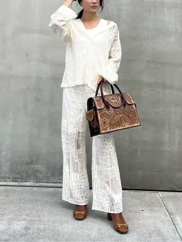 ORIGINATED IN GRACE CONTINENTAL Moe コーディネート画像