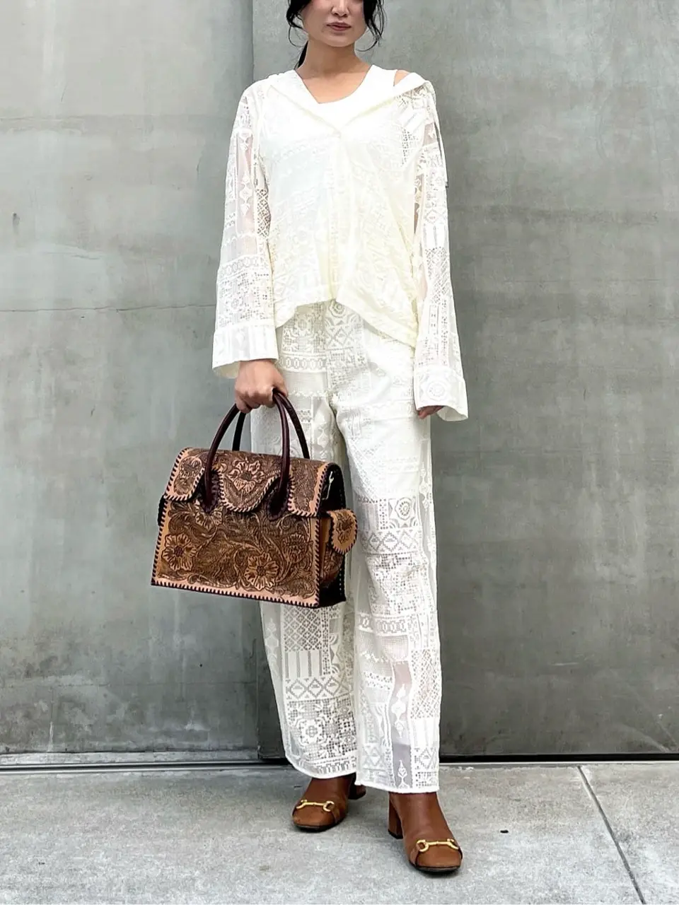 ORIGINATED IN GRACE CONTINENTAL Moe コーディネート画像