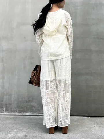 ORIGINATED IN GRACE CONTINENTAL Moe コーディネート画像