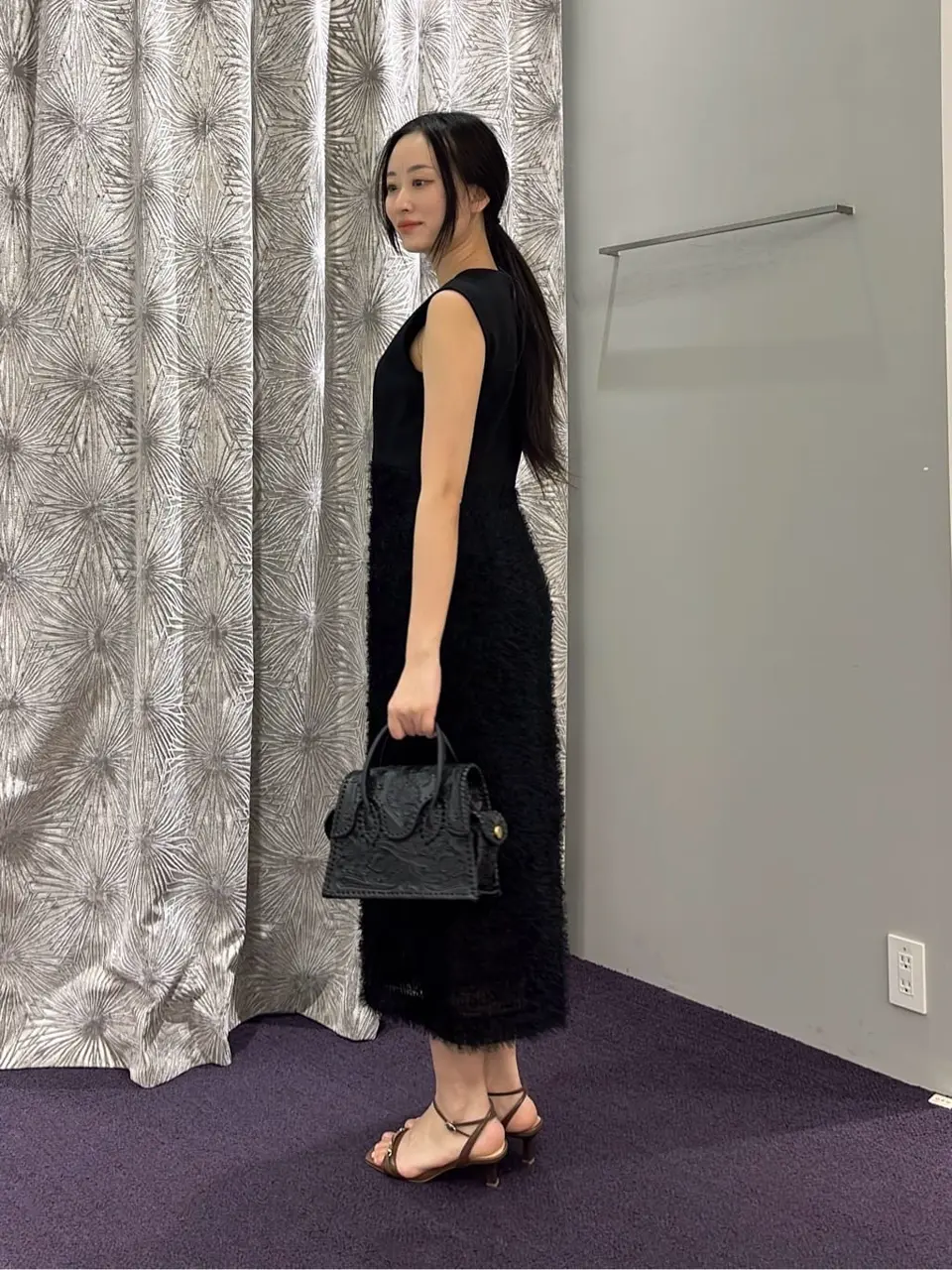 ORIGINATED IN GRACE CONTINENTAL Moe コーディネート画像