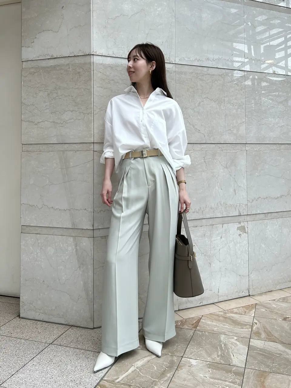 【美品】anuans ツータックワイドパンツ （アイボリー） アニュアンス anuans ツータックワイドパンツ （BEIGE