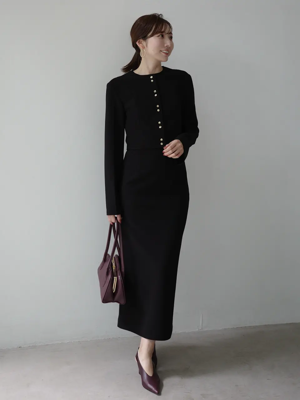 新品タグ付　今期✨完売商品 anuans フォルムコートワンピース　2025ss ピンタックデザインワンピース（マキシ丈/ロングワンピース