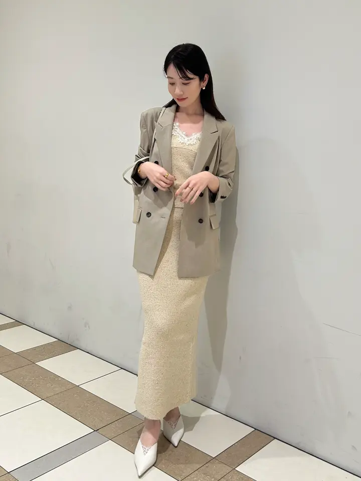 レーストリムパンプス