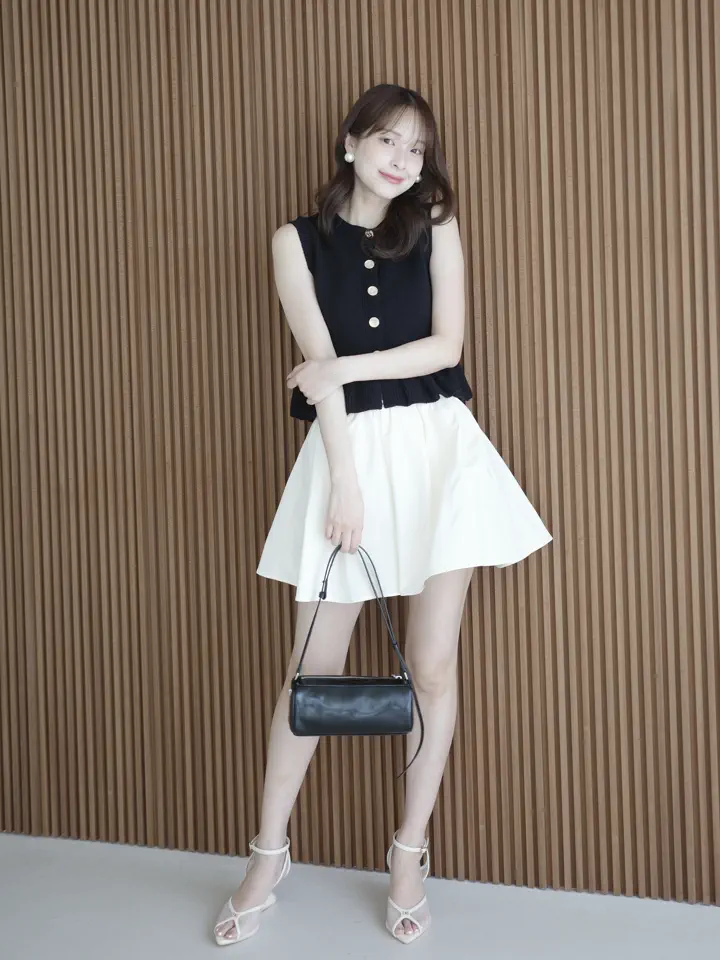 POM SHORT PANTS