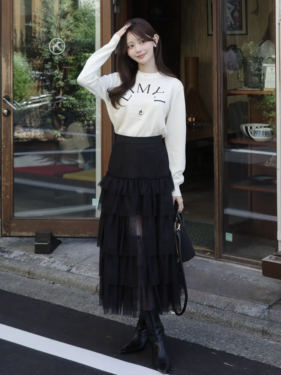 PEARL ATTACHED CARDIGAN
