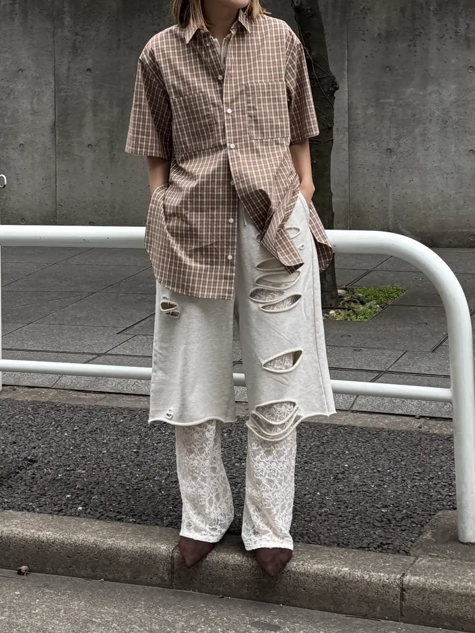 LACE FLARE PANTS