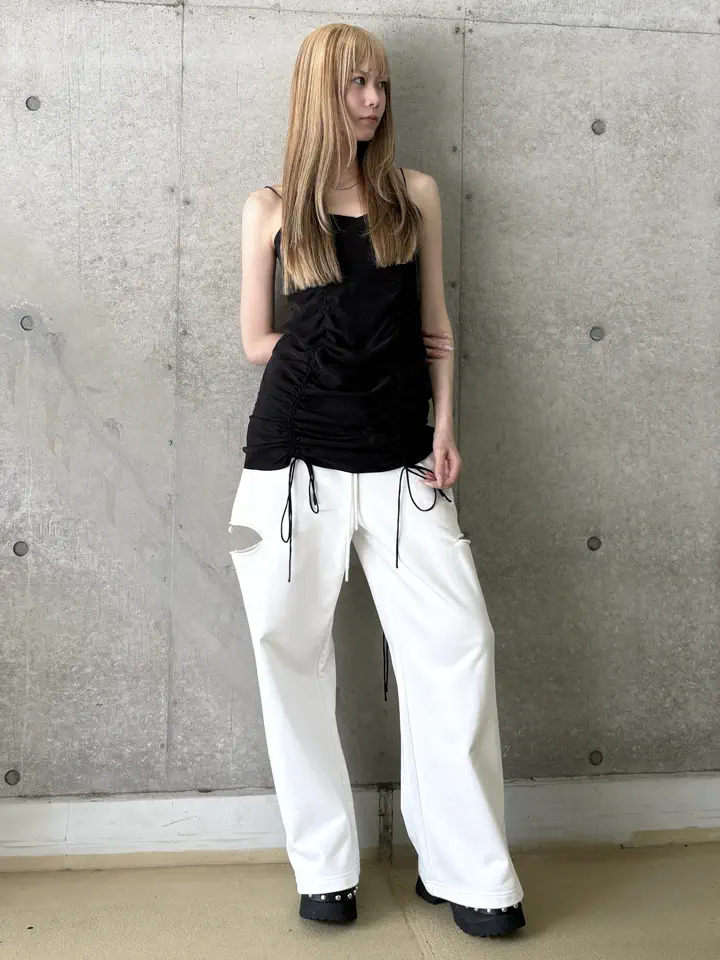 SLIT SWEAT PANTS with PEARL – JOSEMOON