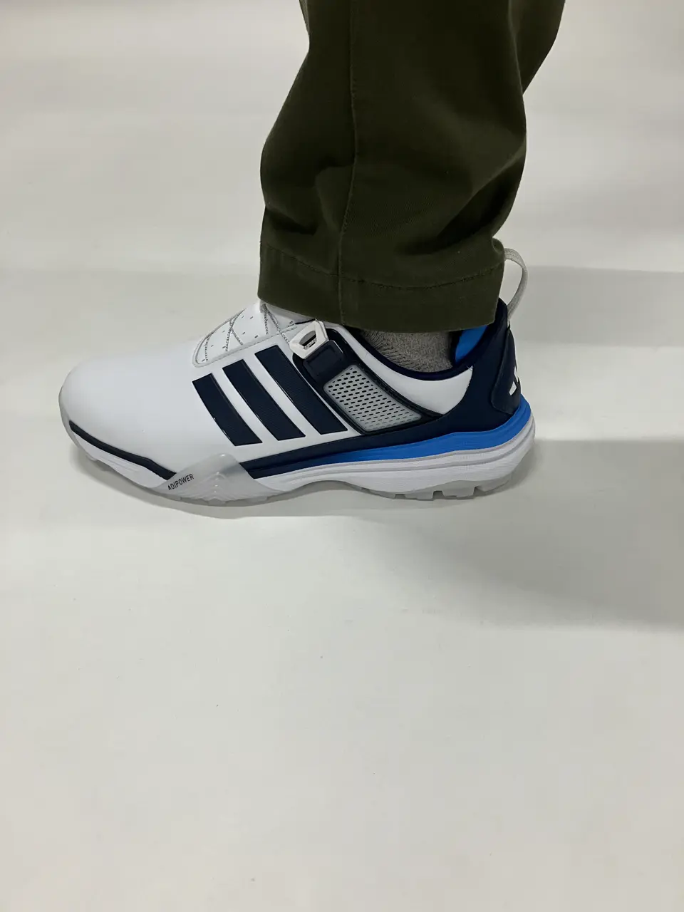 アディパワー 26 SL シューズ レディス(【女性】シューズ)|Adidas