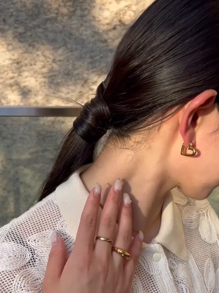 CINECE ピアスキャッチ ゴールド　ハート形 24個 12ペア CINECE ピアスキャッチ ゴールド ハート形 24個 12ペア - メルカリ