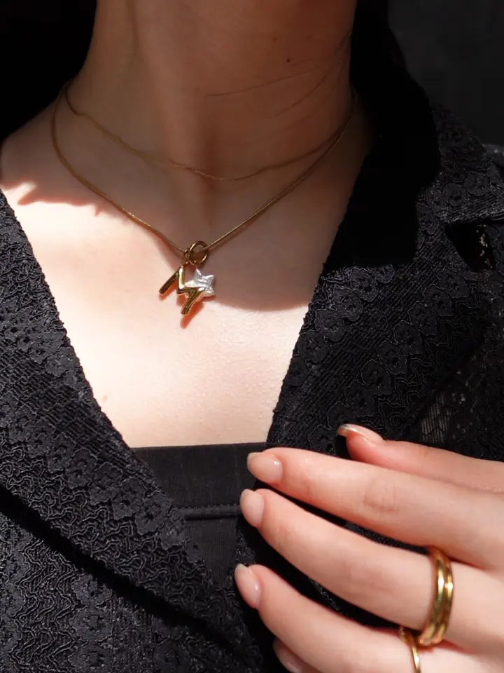 ゴールド]ツイストスネークチェーンネックレス/34cm