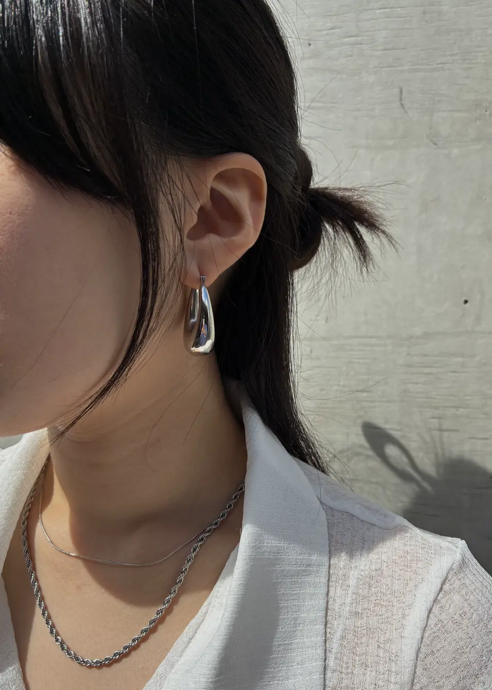 シルバー]オーバルブルームピアス